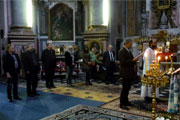 Поминальная служба в церкви Сан-Джорджо в Генуе